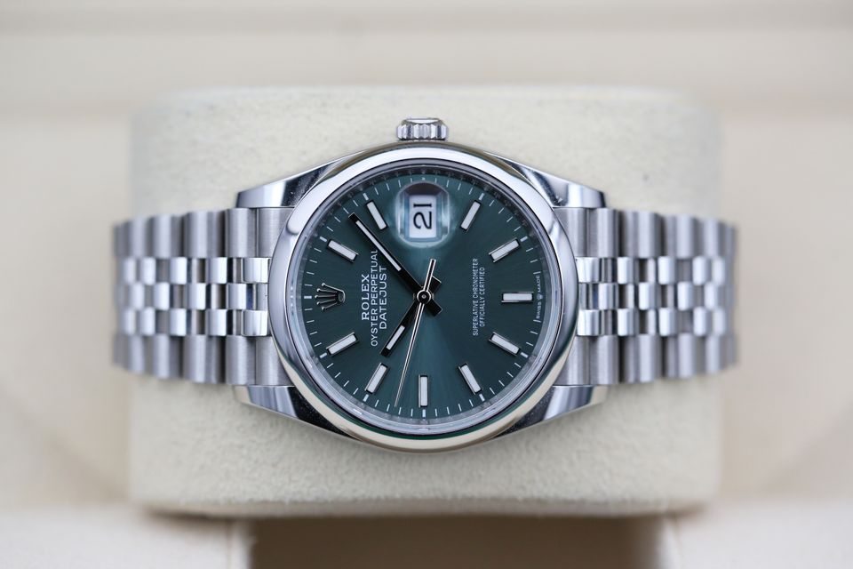 Rolex Datejust 126200 Image 5